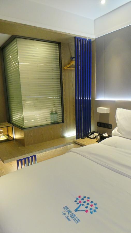 Lifu Hotel Wankel Jiang Tai Road Metro Station Branch Guangzhou Exterior foto